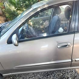 Chapa de puerta Samsung sm3 año:2013