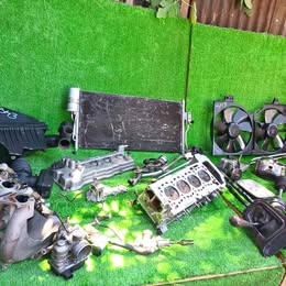 Cuerpo de aceleración Samsung sm3 año:2013