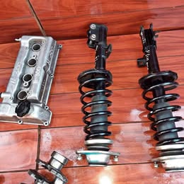 Dos marcpherson chevrolet N-300 año:2013