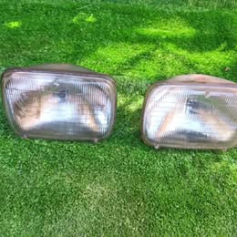 Dos ópticos chevrolet luv 2.3 año:1994