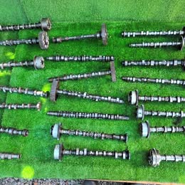 Ejes de leva Nissan v-16 twimcan año:2005