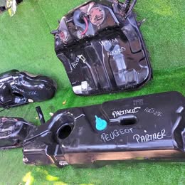 Estanque de combustible honda accord año:1993