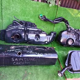 Estanque de combustible Nissan platina año:2014