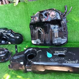 Estanque de combustible Peugeot partner 1.9 año:2007