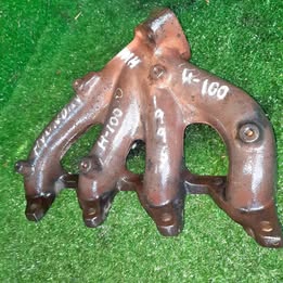 Múltiple de escape hyundai h-100 bencinero año:1995