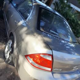 Parachoque trasero Samsung sm3 año:2013