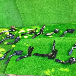 Pedal Renault megane año:2002