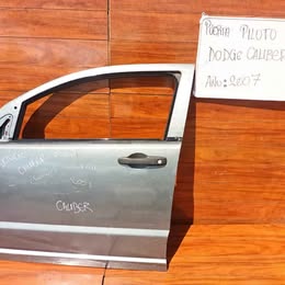 Puerta chófer dodge caliber automática año:2009