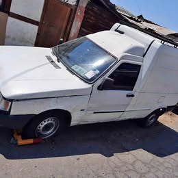 Puerta chófer Fiat fiorino:2000