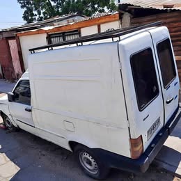 Puerta trasera Fiat fiorino año :2009