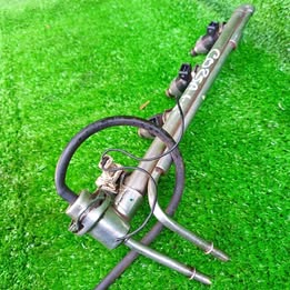 Riel con inyectores originales chevrolet corsa 1.6 año:2007