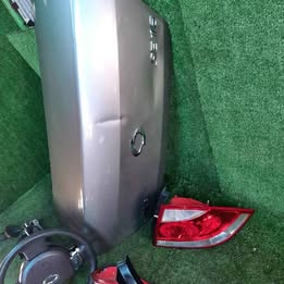 Tapa maletera Samsung sm3 año:2013