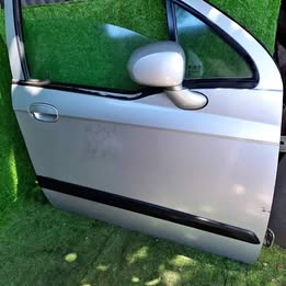 Vidrio de puerta chevrolet spark 1.0 año:2010