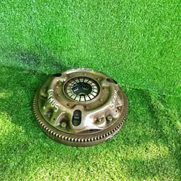 Volante de inercia Nissan sanny año:1992