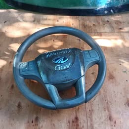 Volante-manubrio mahindra genio 2.2 año:2013