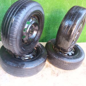 Neumáticos Completos Chevrolet Corsa 1.6 2007