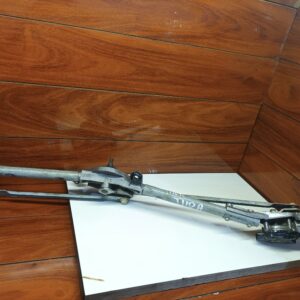 Sistema Limpia Parabrisa Nissan Tiida 2013