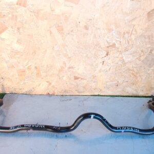 Barra Estabilizadora Nissan V16 2003
