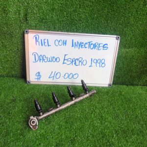 Riel con Inyectores Daewoo Espero 1998