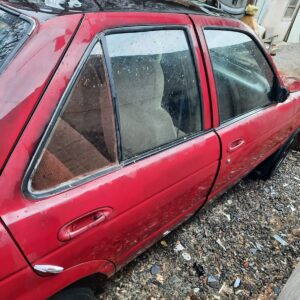 Vidrio Derecho Nissan V16 2004
