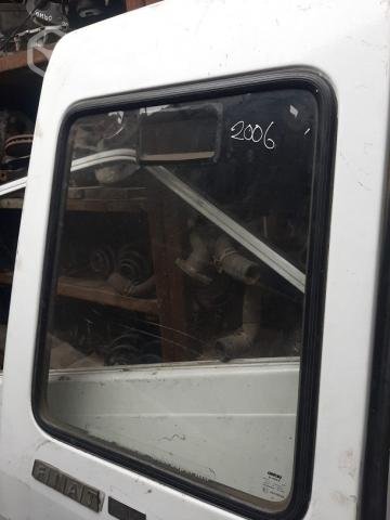 Vidrio puerta trasera Fiat Fiorino MRM 2006  Desarmaduría Sotomayor, Conchalí, Santiago de Chile