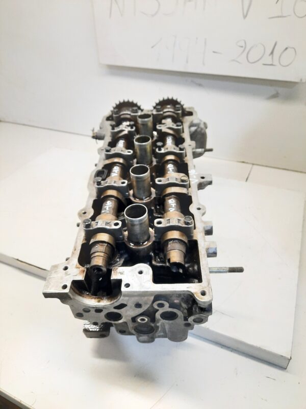 eje leva Nissan v16 2004