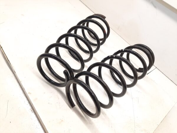 resortes traseros suzuki maruti 2000