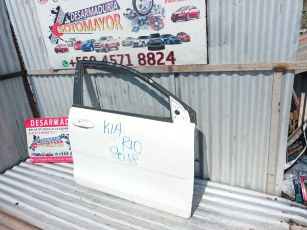 puerta copiloto kia río 2018