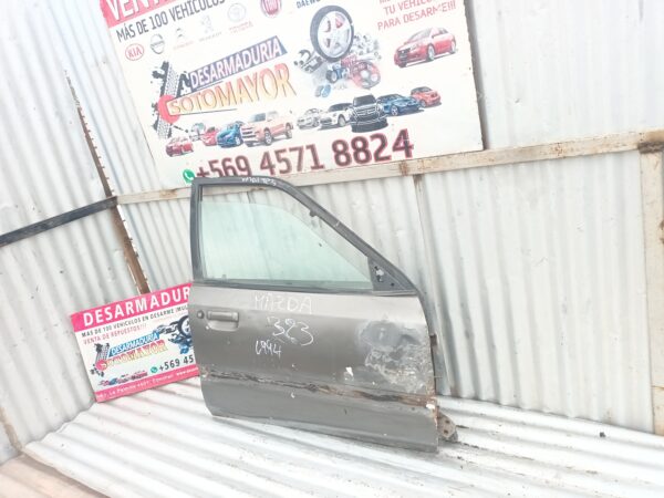 puerta delantera mazda 323 (para pintura) 1994