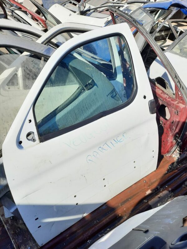 puerta conductor peugeot parther completa 2008