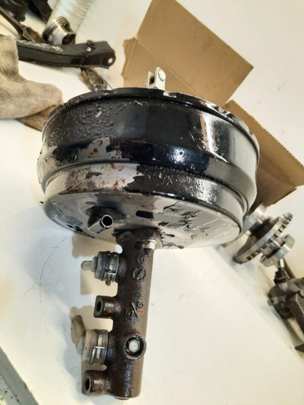 serbo de freno mitsubishi L300 2010