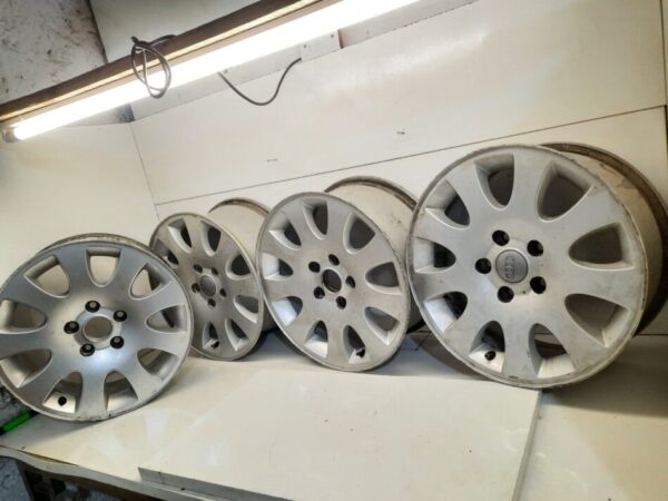 4 llantas poco uso audi 2012