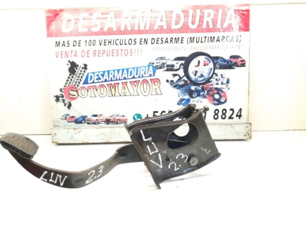 pedalera Chevrolet luv 2.3 1995