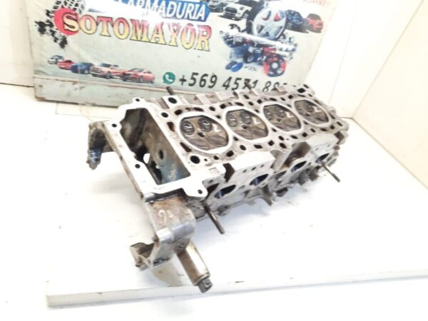 culata Nissan v16 tapa ploma año:1998