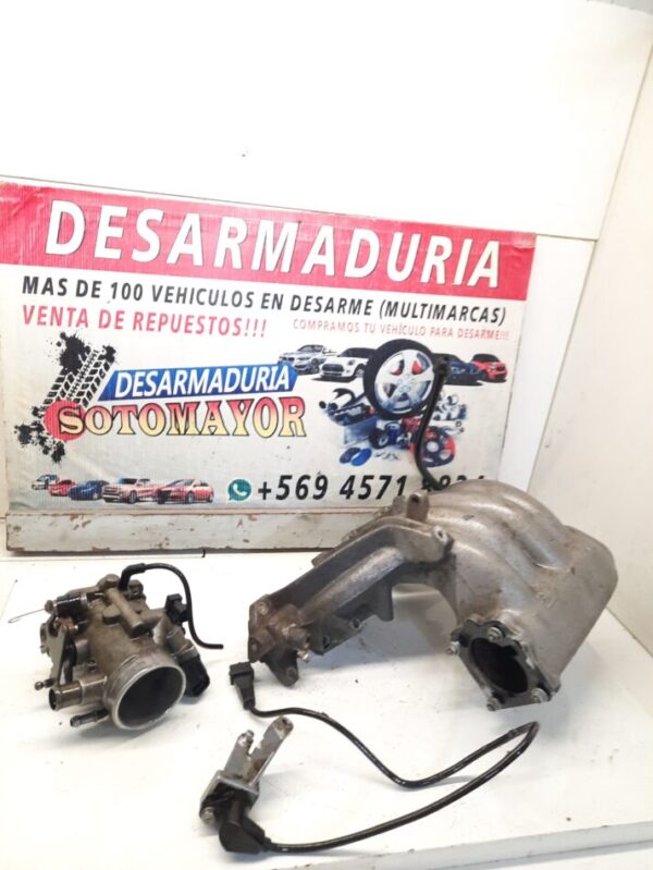 cuerpo aceleración  chevrolet corsa año:2002