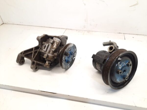 bomba de dirección volkswagen golf año:2000