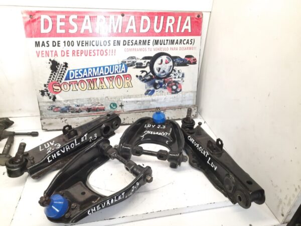 bandejas chevrolet luv 2.3 año:1998