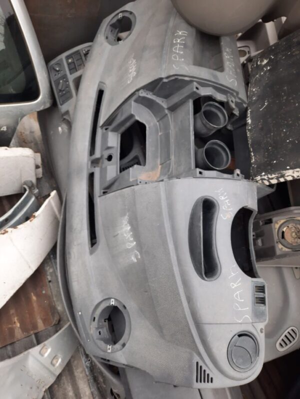 torpeo-tabler chevrolet spark año:2010