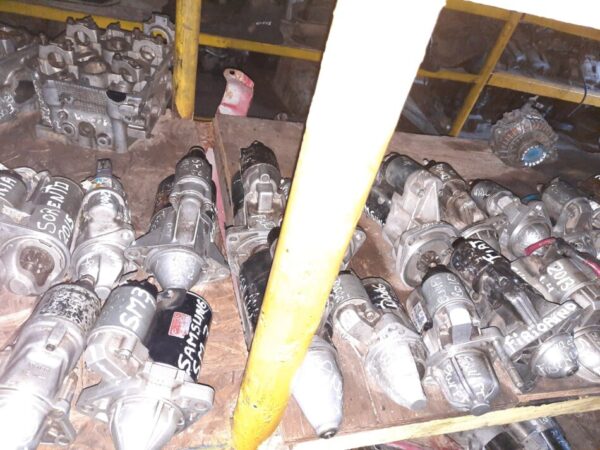 motor de partida suzuki Swift año:2010