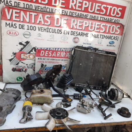 TAPA  DE  VALVULA CHEVROLET LUV  2,3  AÑO   1989  -  1999