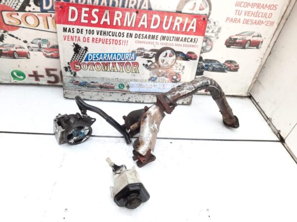 MULTIPLE  DE  ESCAPE NISSAN  V16  AÑO  1994 - 2010