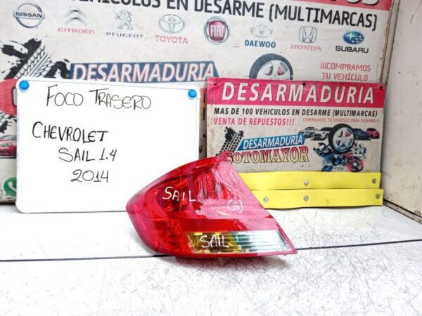 FOCO TRASERO IZQUIERDO  CHEVROLET SAIL CLASSIS  2011  1,4