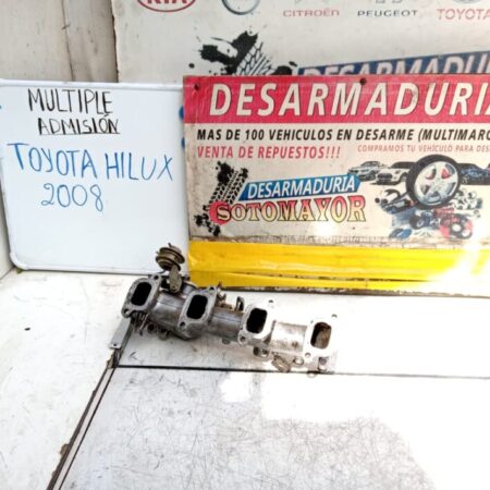 MULTIPLE DE ADMISION  TOYOTA  HILUX    AÑO  2000